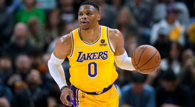 lakers-westbrook-1040x572.jpg